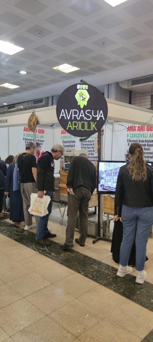 Avrasya aricilik ankara aricilik fuarinda scaled